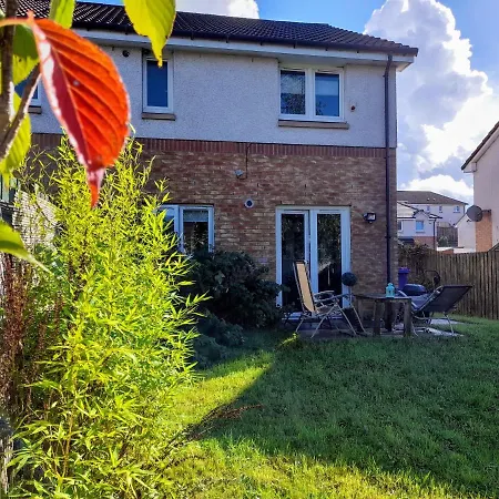 2Bed Guest Wing - Charming Glasgow Villa - Off M8 M80-3